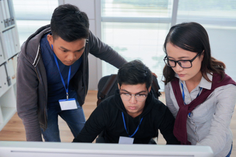 Streamlining Workforce Management with HRIS