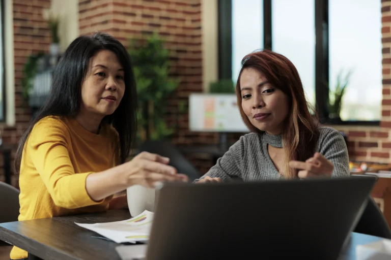 Resolve Timesheet Anomalies with Hurey